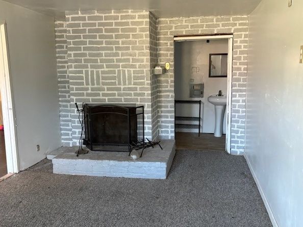5722 Glenhurst Drive, Houston TX 77033