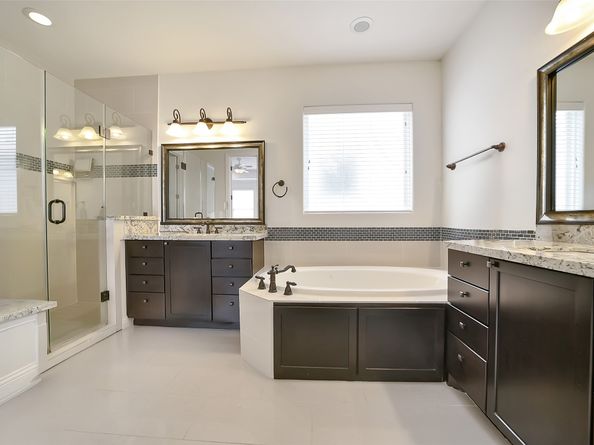 925 W 19th Street B, Houston TX 77008