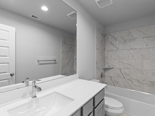 2016 Sugarberry Gully Lane, Conroe TX 77301