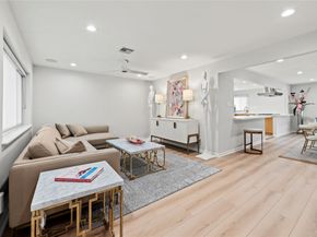 4422 Merwin Street, Houston TX 77027