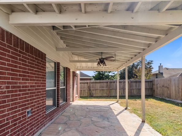 19111 Hayden Wood Drive, Tomball TX 77375