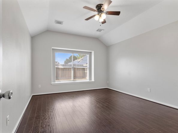 19111 Hayden Wood Drive, Tomball TX 77375