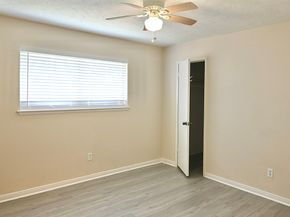 2915 Laurel Fork Drive, Kingwood TX 77339