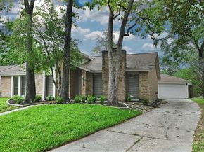 2915 Laurel Fork Drive, Kingwood TX 77339