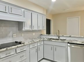 2915 Laurel Fork Drive, Kingwood TX 77339