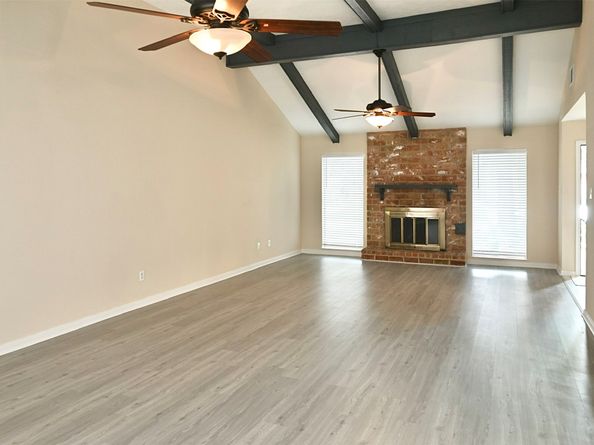 2915 Laurel Fork Drive, Kingwood TX 77339