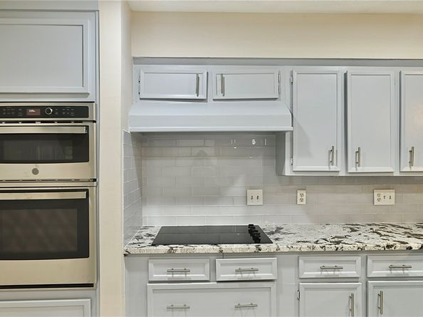 2915 Laurel Fork Drive, Kingwood TX 77339