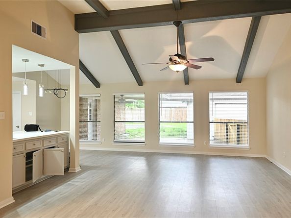 2915 Laurel Fork Drive, Kingwood TX 77339