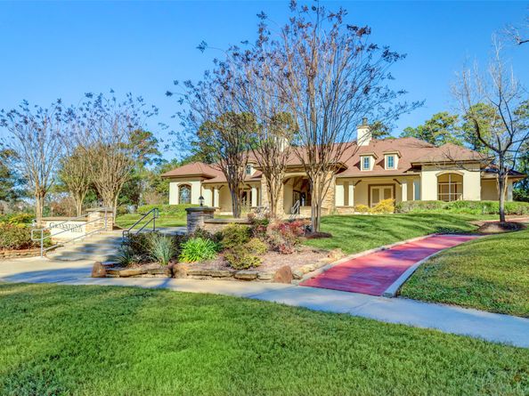 1811 Leela Springs Drive, Conroe TX 77304