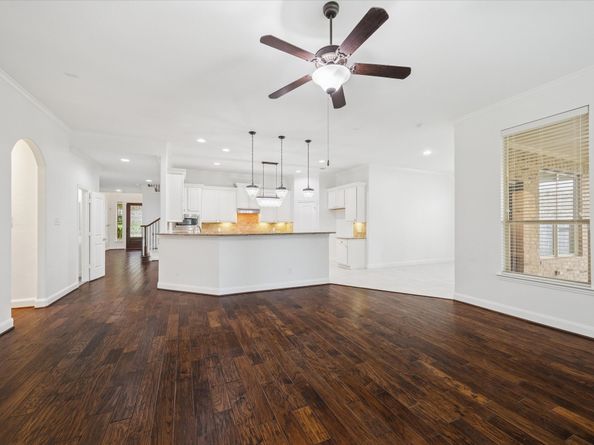 1811 Leela Springs Drive, Conroe TX 77304