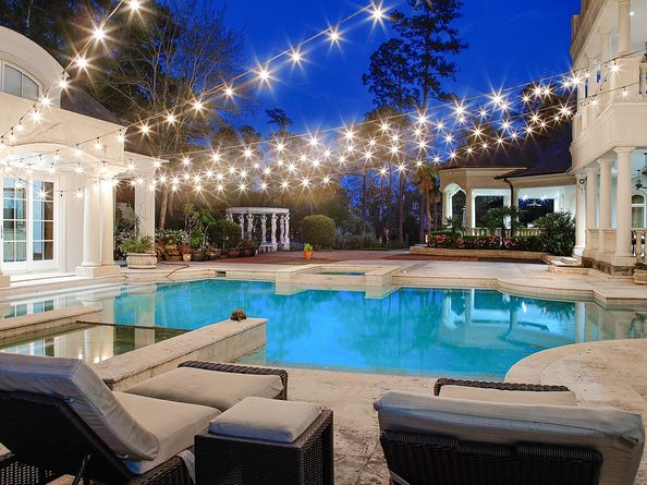 88 W Grand Regency Circle, The Woodlands TX 77382