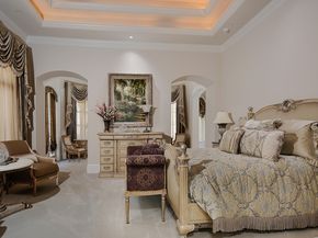 88 W Grand Regency Circle, The Woodlands TX 77382