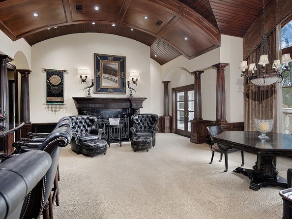 88 W Grand Regency Circle, The Woodlands TX 77382