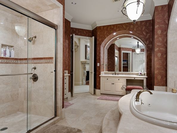 88 W Grand Regency Circle, The Woodlands TX 77382