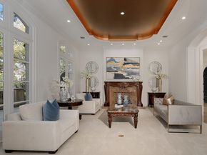 88 W Grand Regency Circle, The Woodlands TX 77382