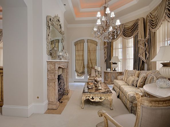 88 W Grand Regency Circle, The Woodlands TX 77382