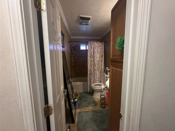 10627 Castleton Street, Houston TX 77016