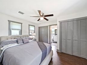 325 N Sidney Street, Houston TX 77003