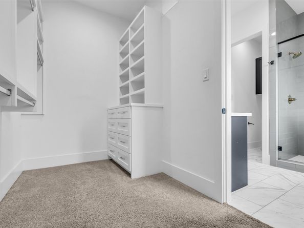 204 Burr Street G, Houston TX 77011