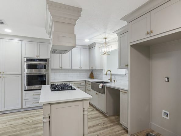 13123 Labelle Lane, Houston TX 77015