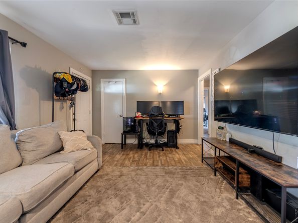 10526 Tolman Street, Houston TX 77034