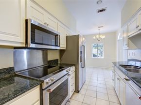 3660 Lake Street, Houston TX 77098