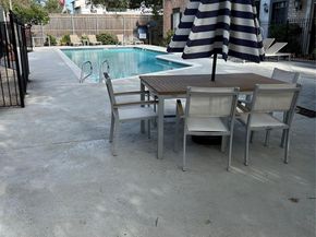 3660 Lake Street, Houston TX 77098