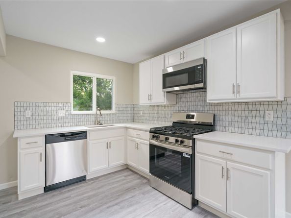 9409 Fairland Drive, Houston TX 77051
