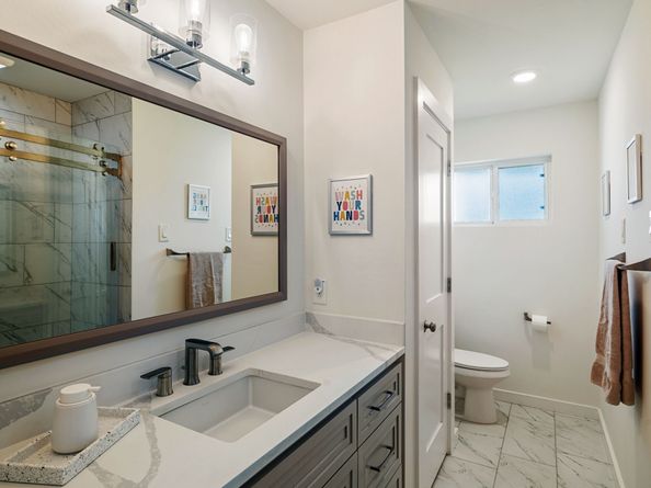 3002 Larknolls Lane, Houston TX 77092