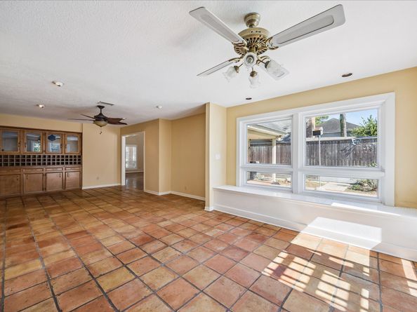 8333 Cedarspur Drive, Houston TX 77055