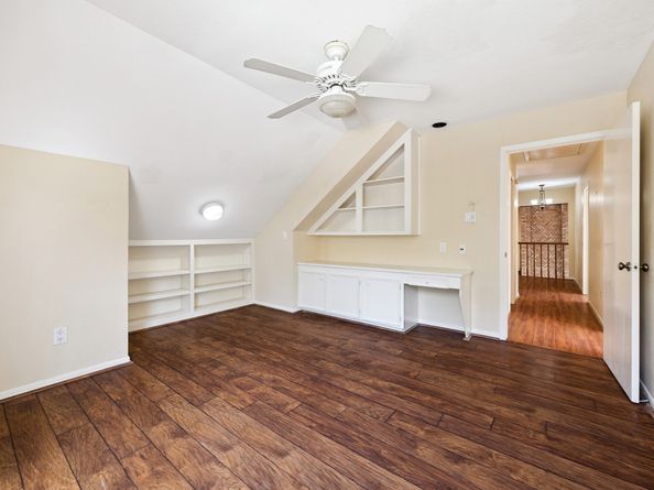 8333 Cedarspur Drive, Houston TX 77055