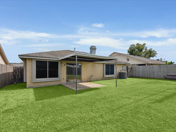 6806 San Pablo Drive, Houston TX 77083