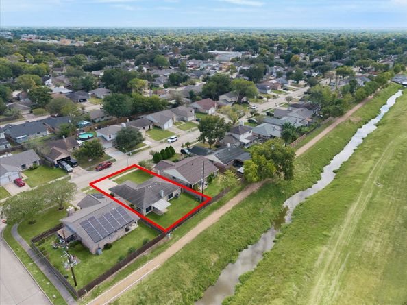 6806 San Pablo Drive, Houston TX 77083