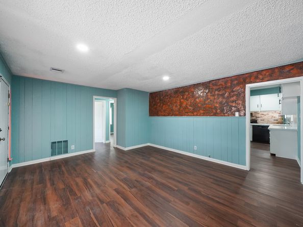 1442 Silverdale Street, Houston TX 77029