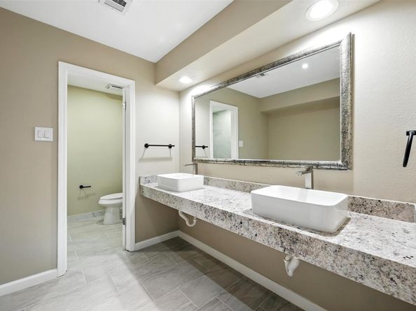 11726 Gardenglen Drive, Houston TX 77070
