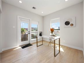 2505 N Macgregor Way, Houston TX 77004