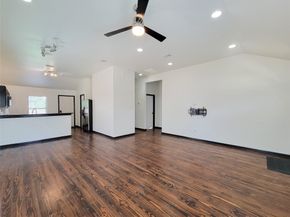 1904 Davis Street, Houston TX 77026