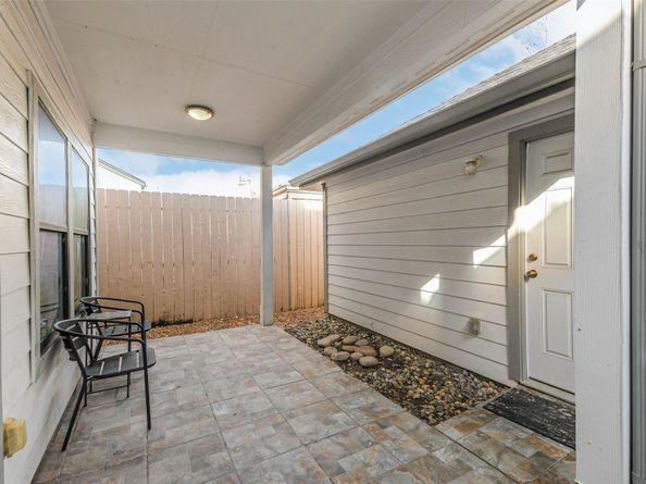 1919 Bittercreek Drive, Houston TX 77042