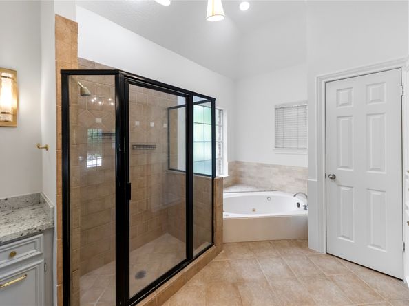 5835 Berkshire Hills Drive, Houston TX 77345