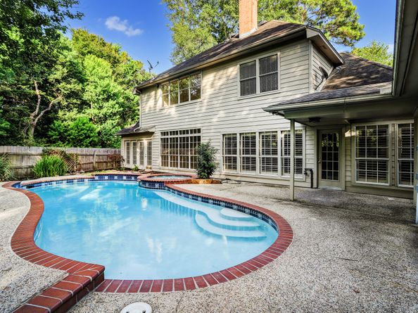 5835 Berkshire Hills Drive, Houston TX 77345