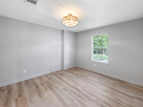 5835 Berkshire Hills Drive, Houston TX 77345