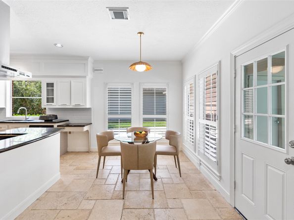 5835 Berkshire Hills Drive, Houston TX 77345