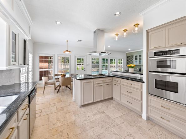 5835 Berkshire Hills Drive, Houston TX 77345