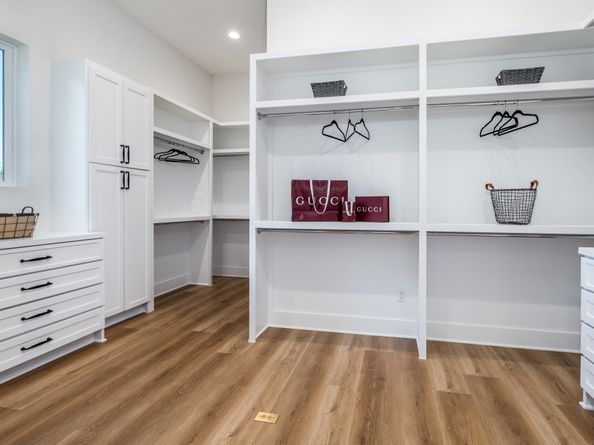 2311 Saxon Drive, Houston TX 77018