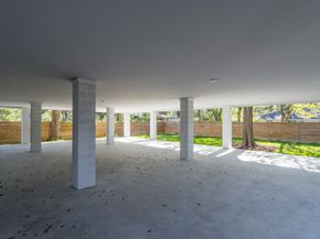 2311 Saxon Drive, Houston TX 77018