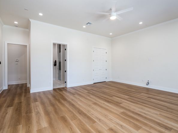 2311 Saxon Drive, Houston TX 77018