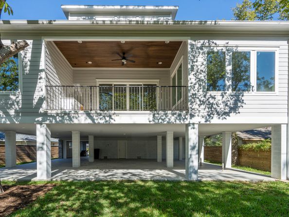 2311 Saxon Drive, Houston TX 77018