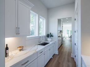 2311 Saxon Drive, Houston TX 77018