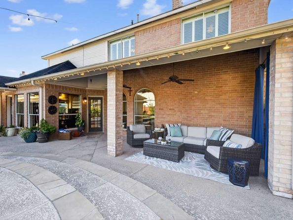 6515 Lussier Drive, Sugar Land TX 77479