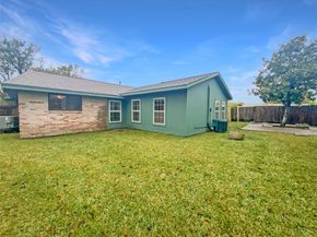 12107 Pompton Drive, Houston TX 77089